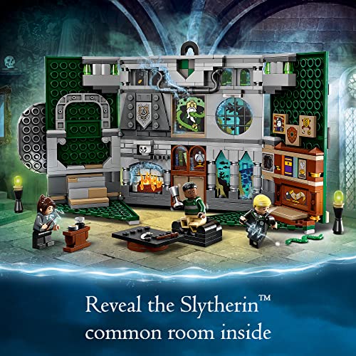 LEGO Harry Potter Slytherin House Banner Building Set 76410 - Hogwarts Castle Common Room Toy or Wall Display, Collectible Harry Potter Gift Idea for Boys, Girls and Kids with Draco Malfoy Minifigure