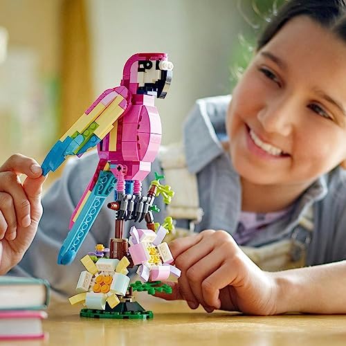 LEGO Creator 31144 - Exotic Pink Parrot