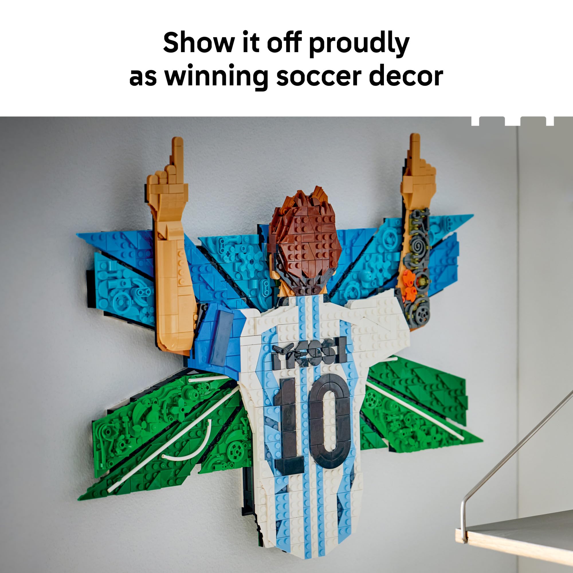 LEGO Editions Lionel Messi – Celebration - Building Set for Boys & Girls, Ages 14+ - Collectible Soccer Gift for Fans - Kids Bedroom or Shelf Decor - 43018