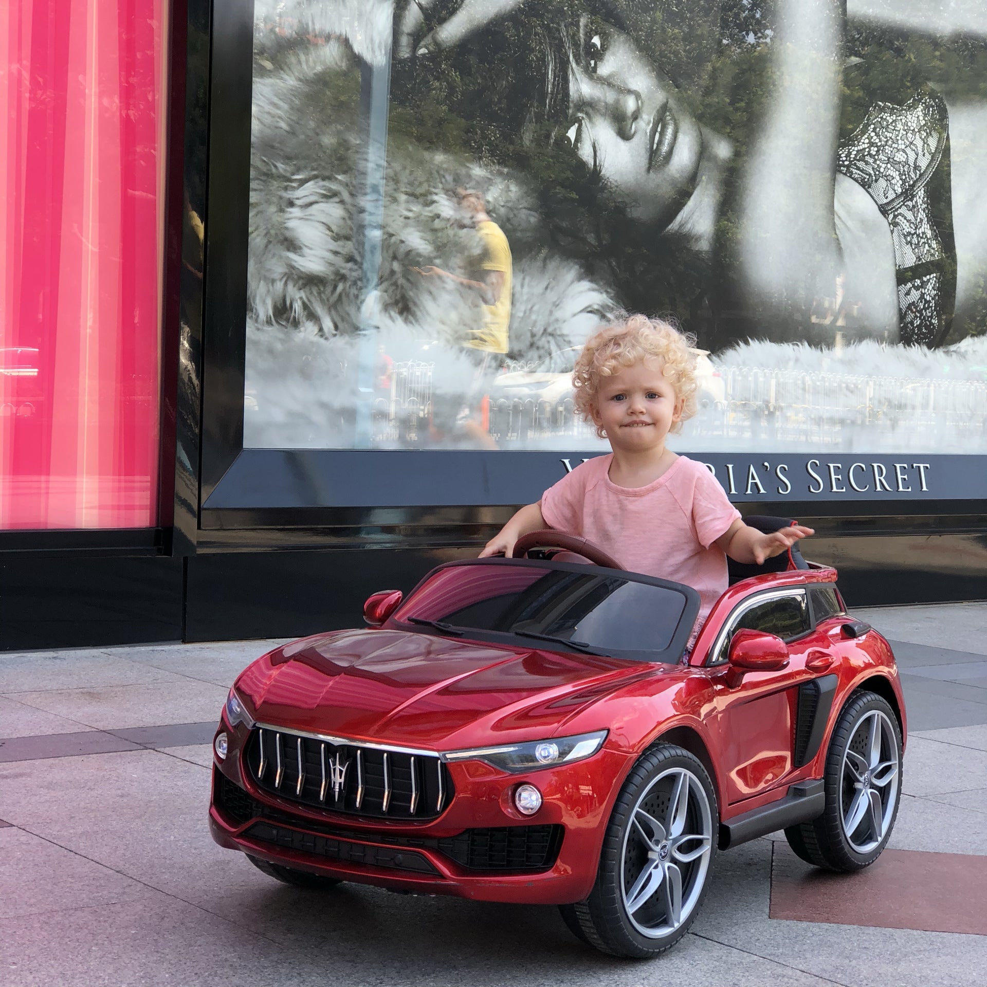 Electric Ride-On Car 12V for Kids Licensed Maserati Ghibli with Remote Control