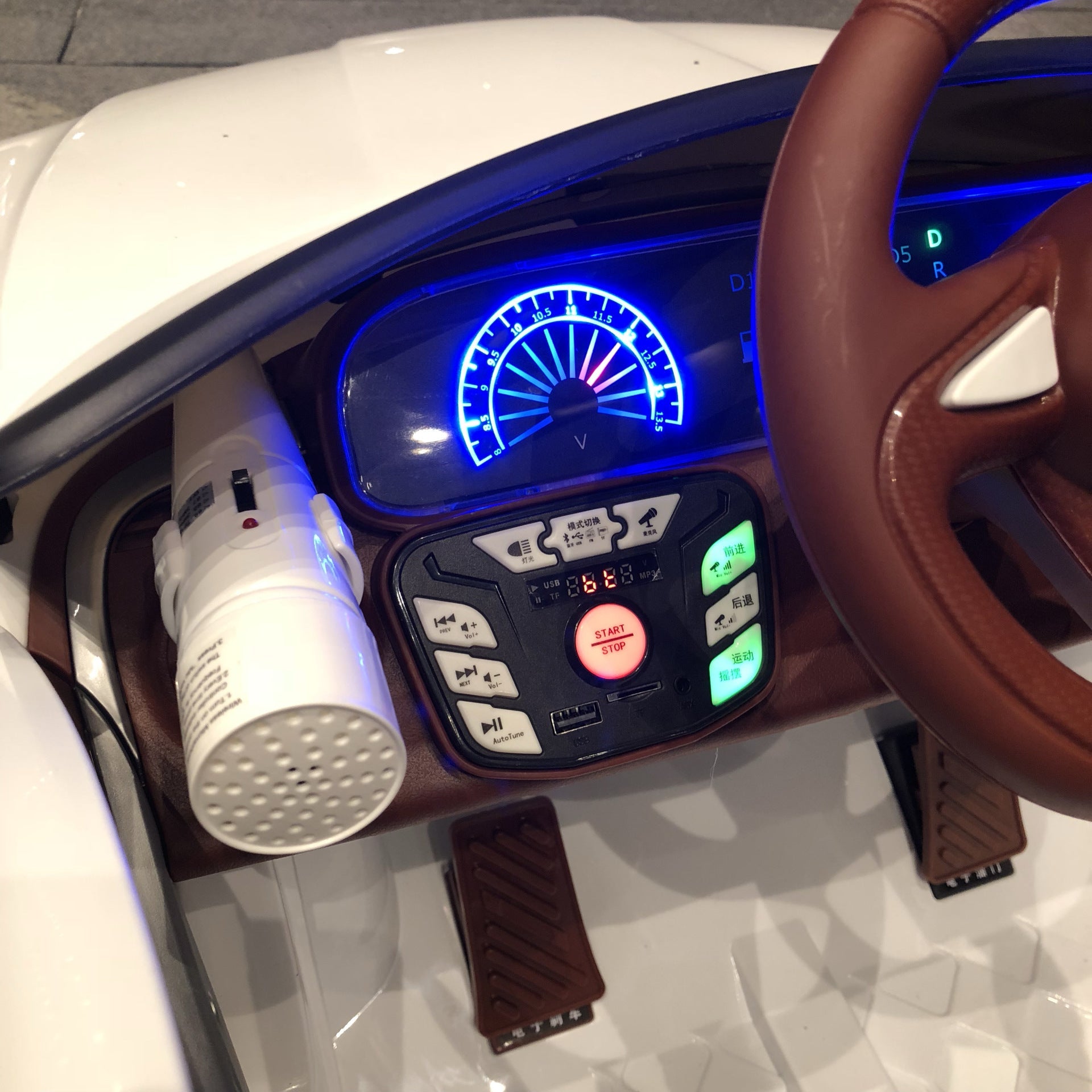 Electric Ride-On Car 12V for Kids Licensed Maserati Ghibli with Remote Control
