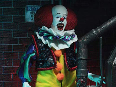 映画「哀れなるものたち」 ロンT XL USA製 Amazon.com: NECA IT 1990 Pennywise 8IN Retro AF : Toys & Games