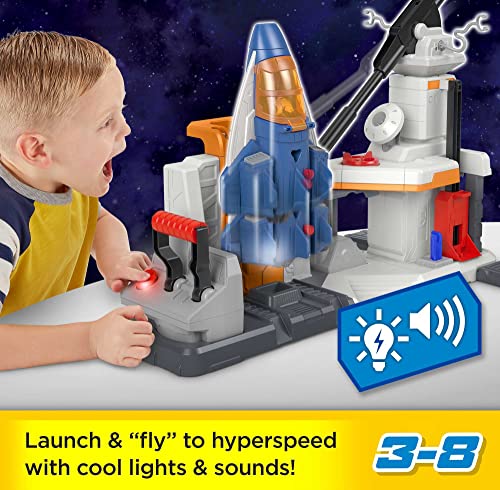 Fisher-Price Disney and Pixar Lightyear Playset, Imaginext Lift & Launch Star Command with Buzz Lightyear Figure, Lights & Sounds
